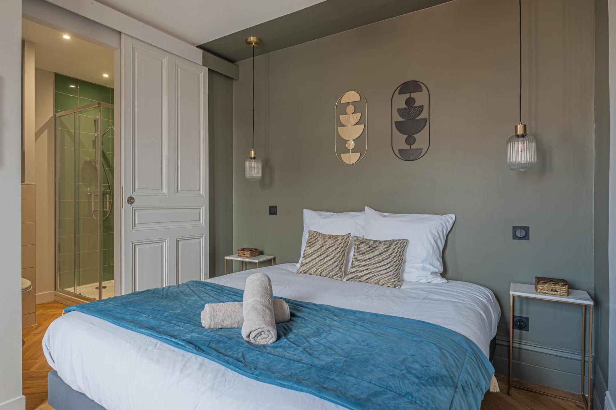 Le Felix Appart'Hotel Romans-sur-Isere Bagian luar foto
