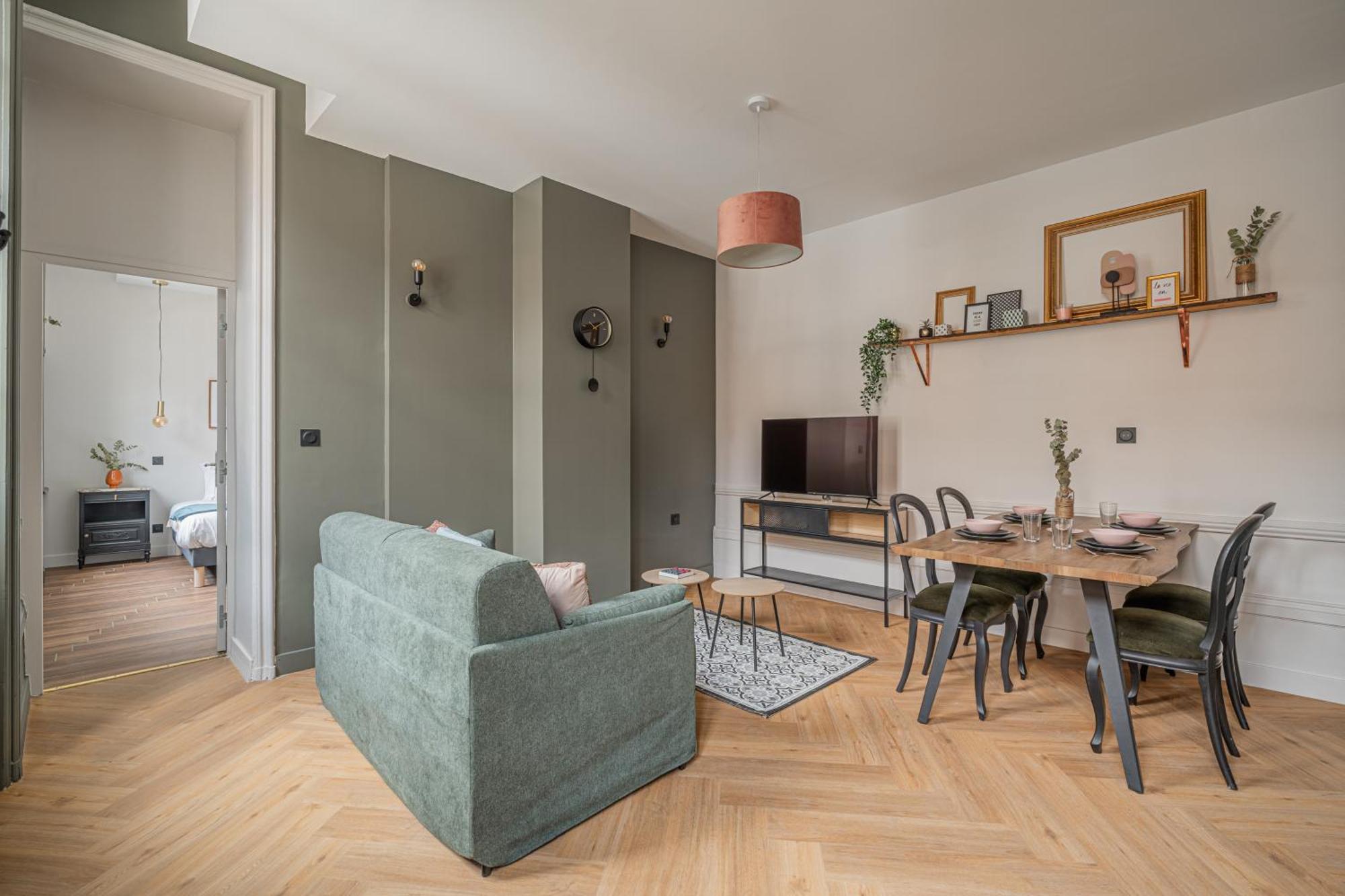 Le Felix Appart'Hotel Romans-sur-Isere Bagian luar foto